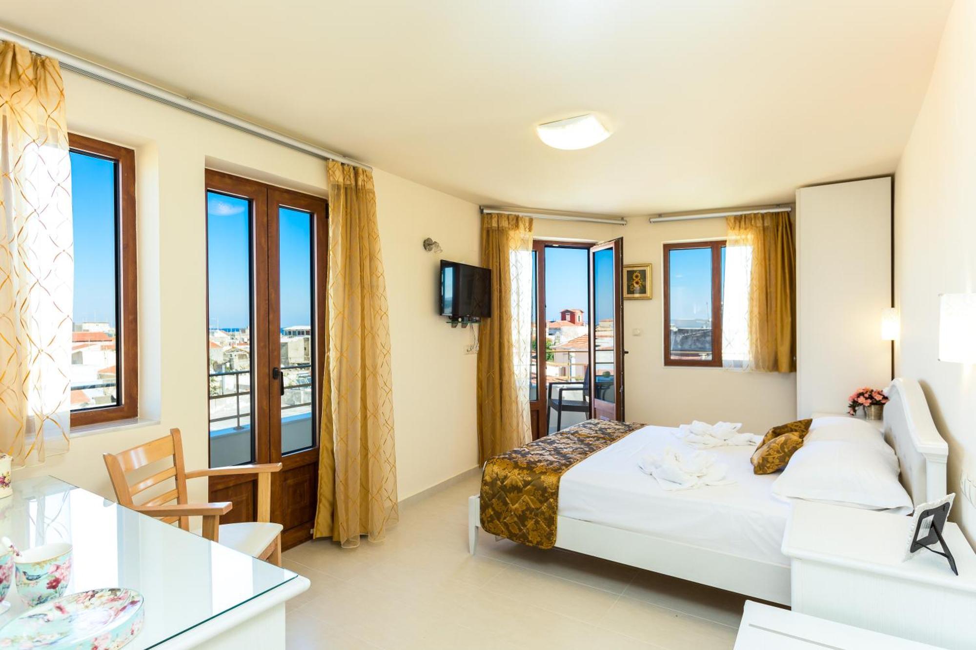 Polyxenia Suites Rethymno  Екстер'єр фото