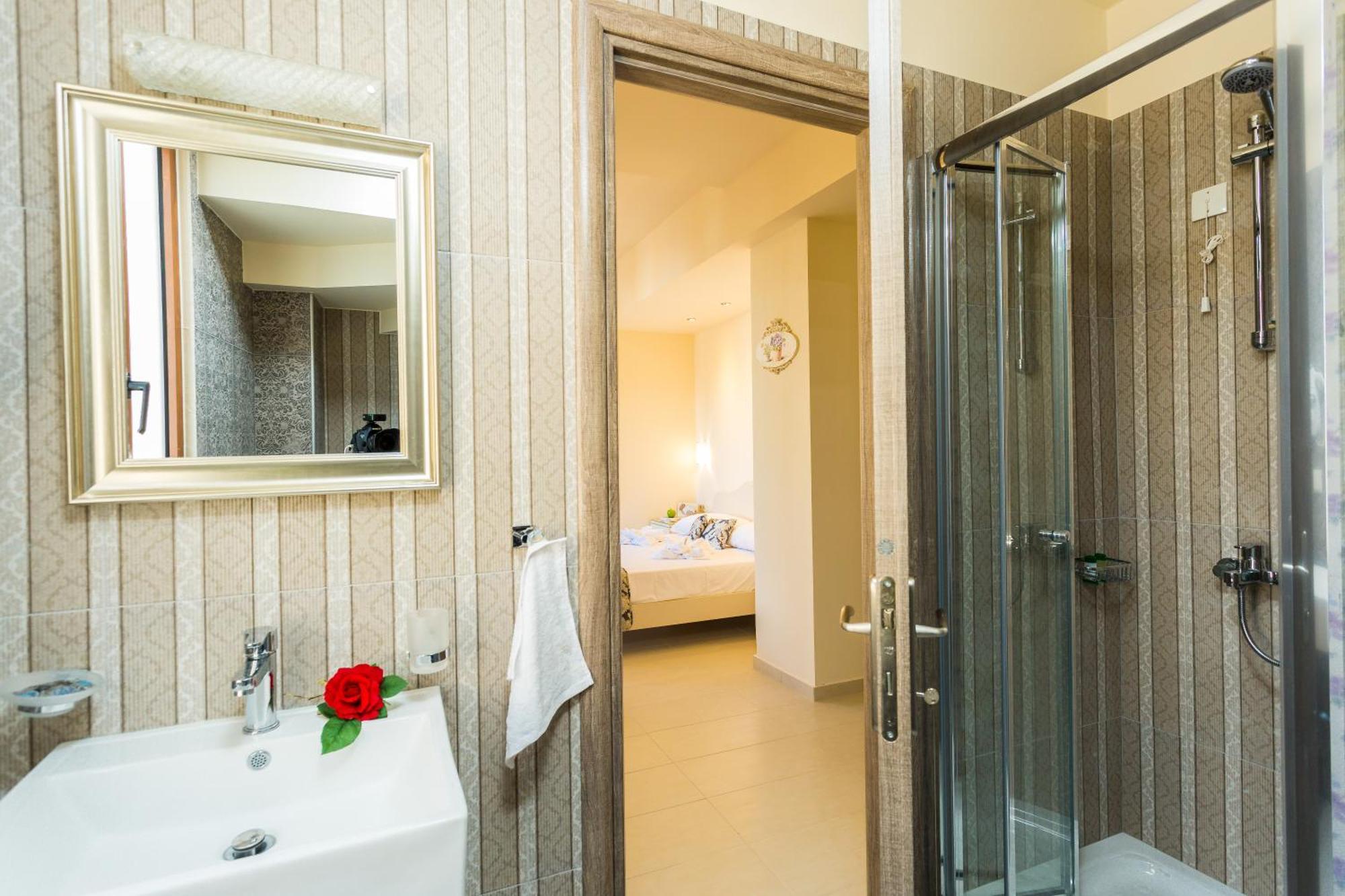 Polyxenia Suites Rethymno  Екстер'єр фото