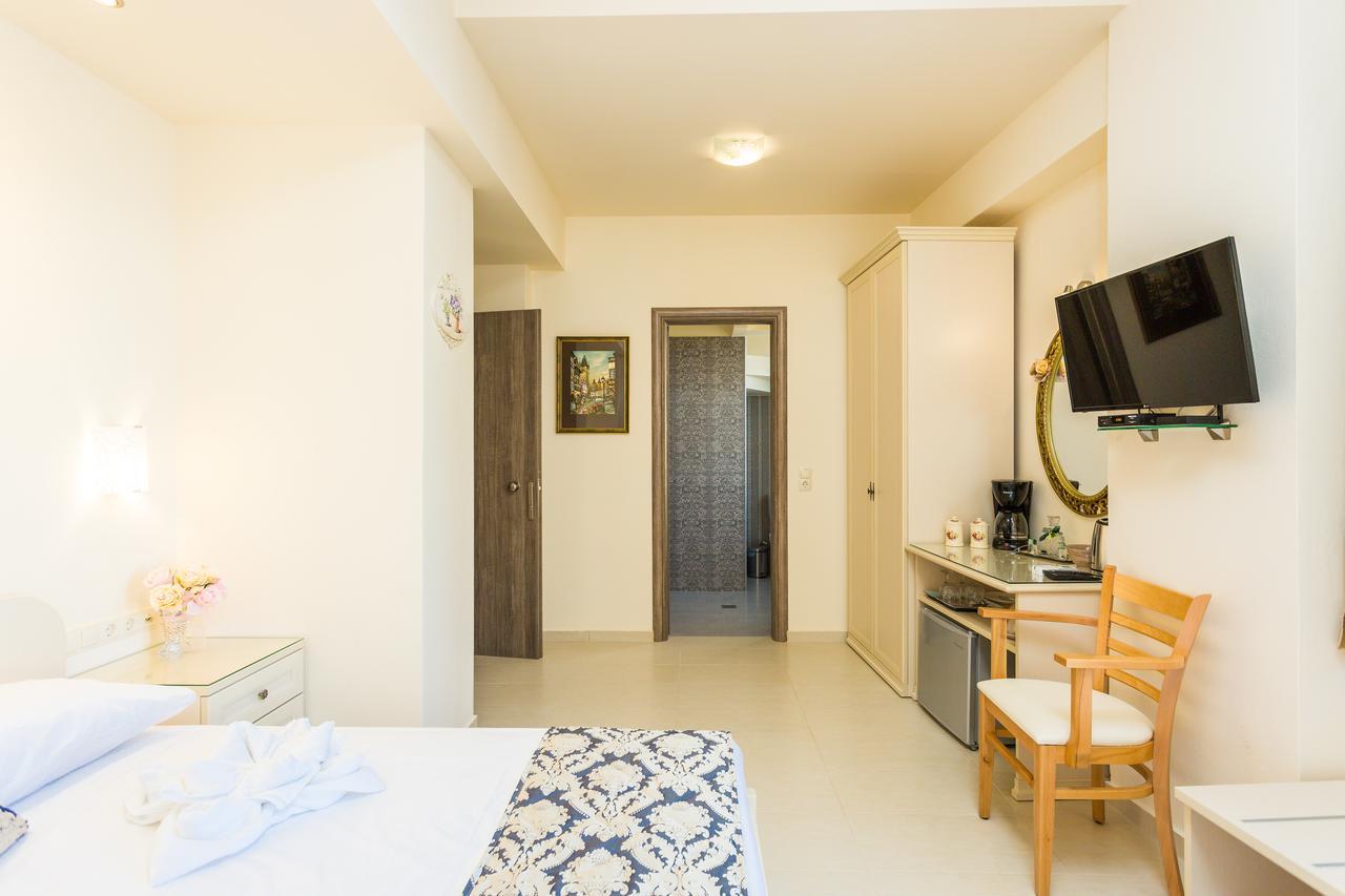 Polyxenia Suites Rethymno  Екстер'єр фото