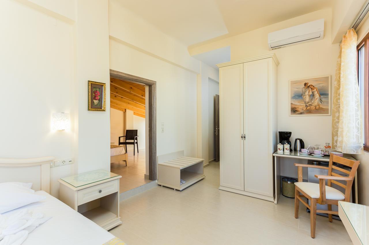 Polyxenia Suites Rethymno  Екстер'єр фото